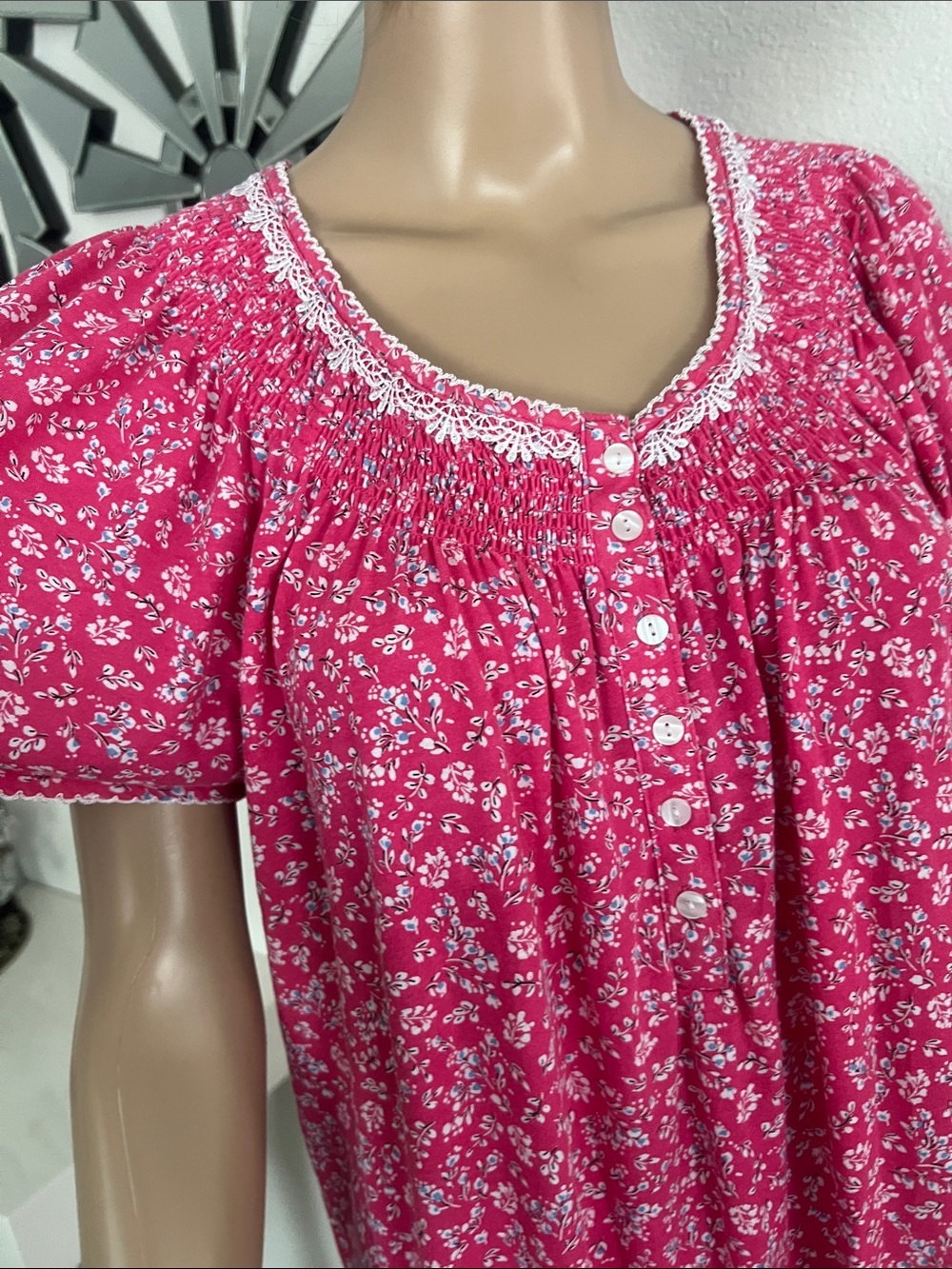 NWNT SecretTreasures sleepwear Pink Floral,Nightgown,Comfortable,stretch,size XL - Picture 5 of 15